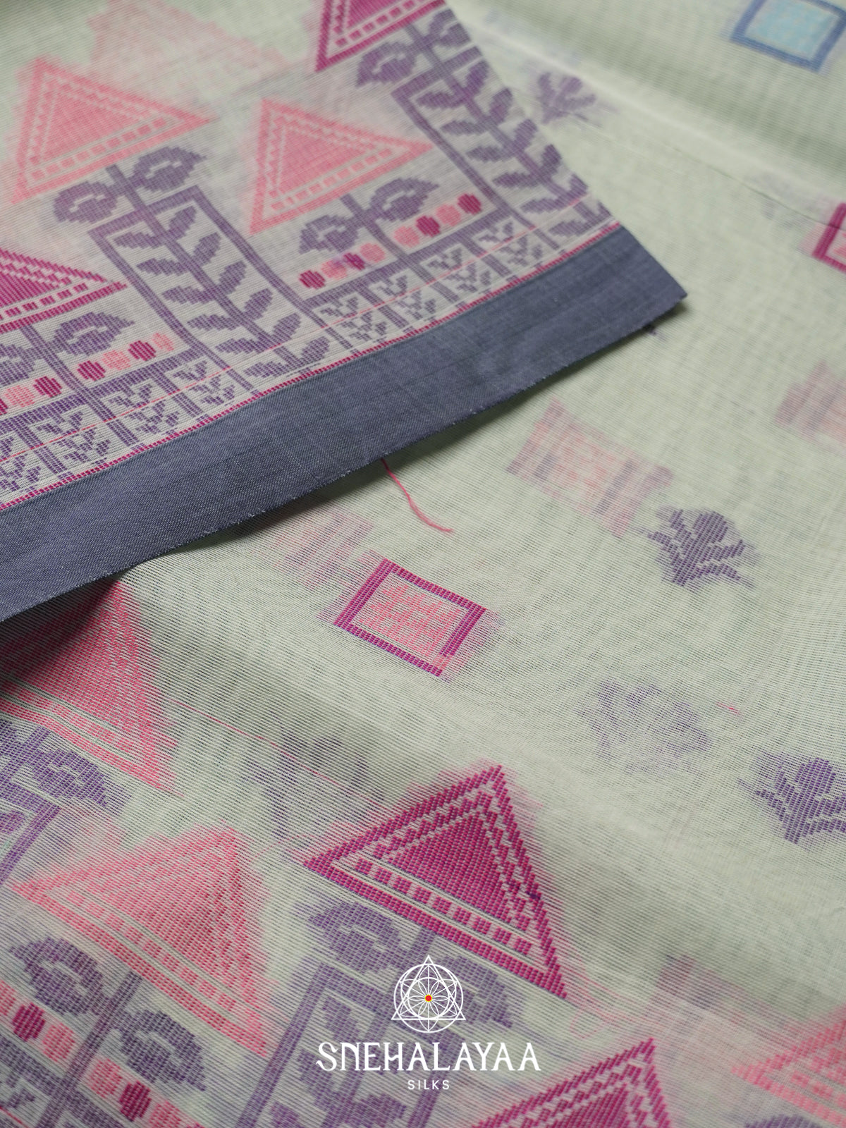 Pale Blue Bengal Cotton Jamdani Saree without Blouse