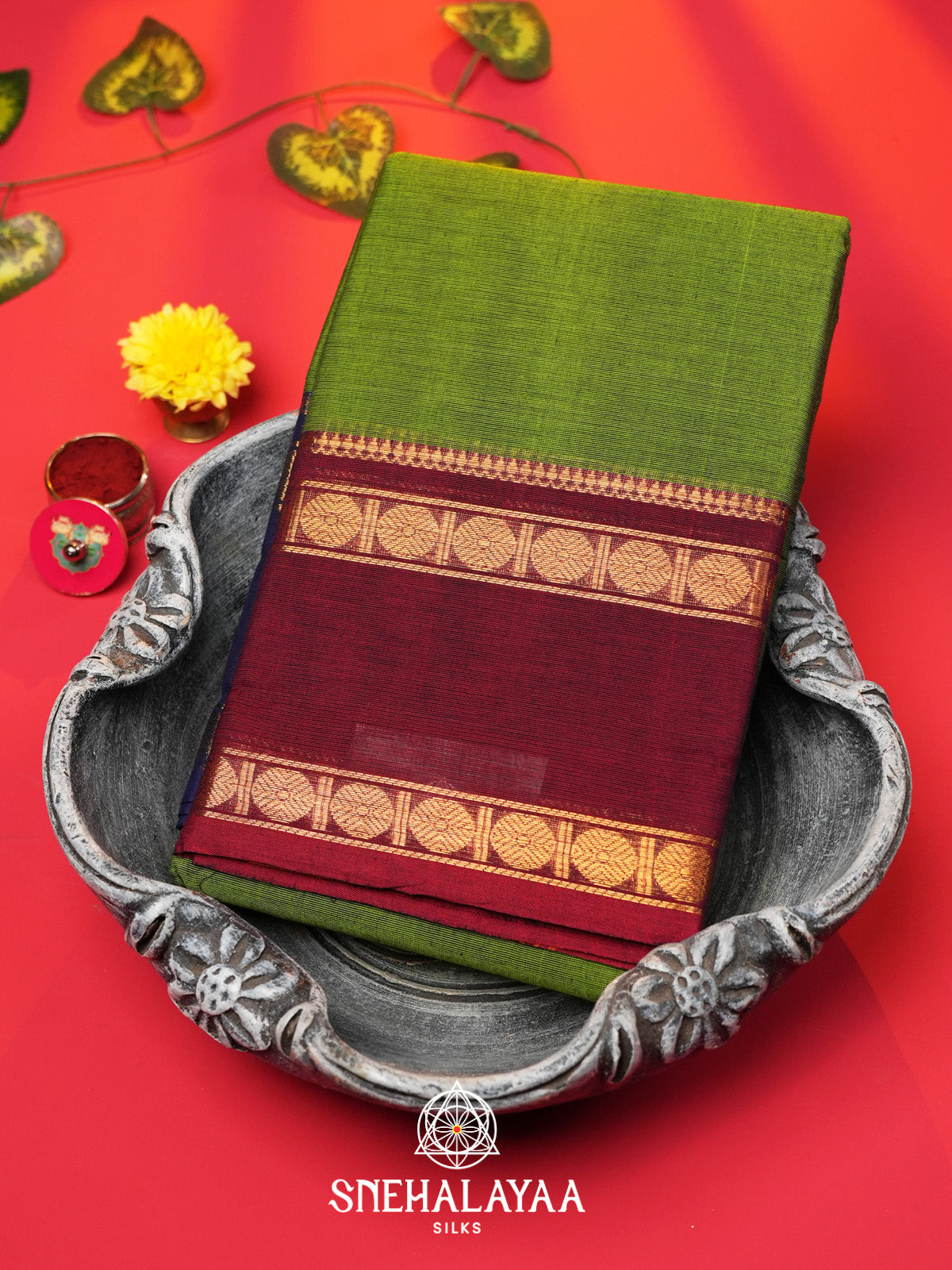 Parrot Green Handloom Cotton Saree