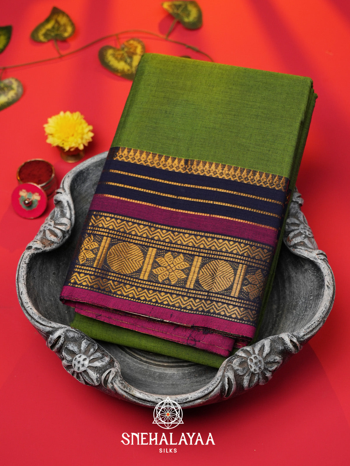 Parrot Green Handloom Cotton Saree