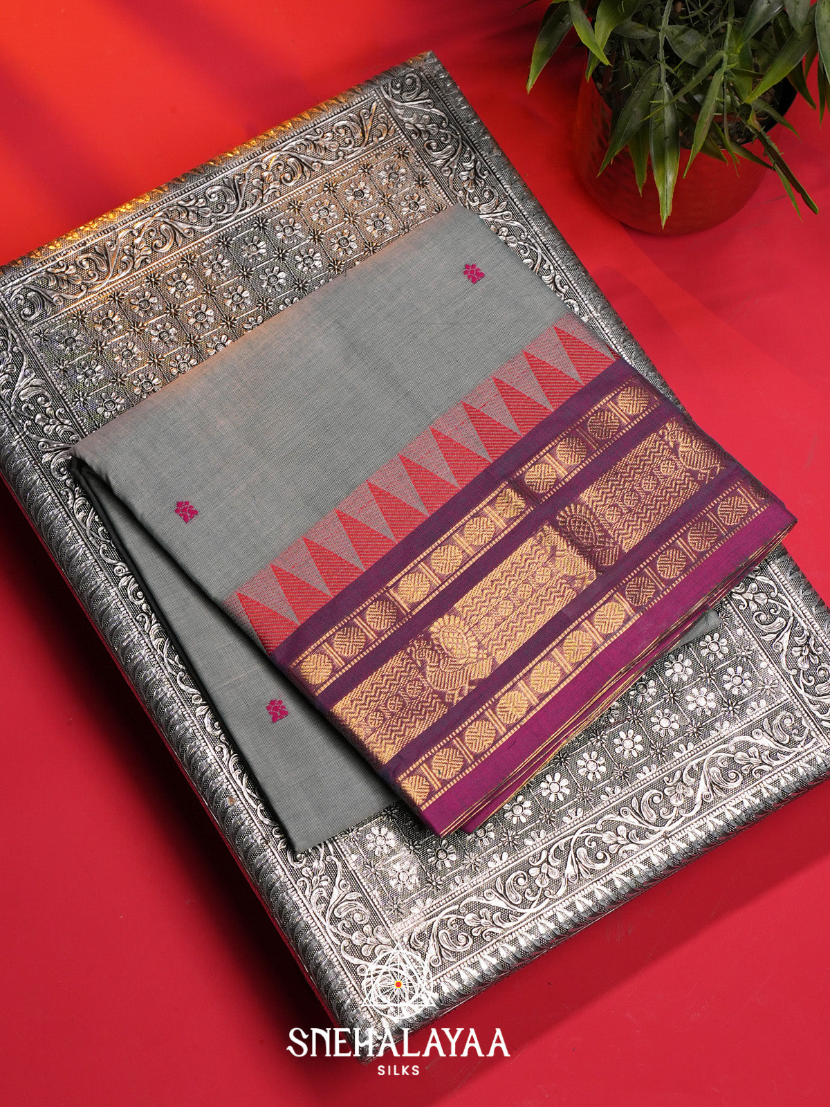 Grey Handloom Cotton Saree