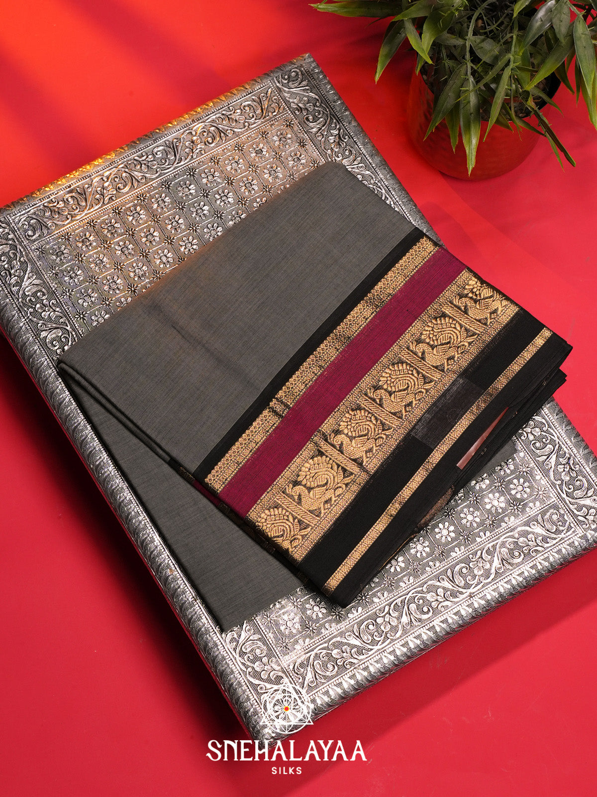 Grey Handloom Cotton Saree