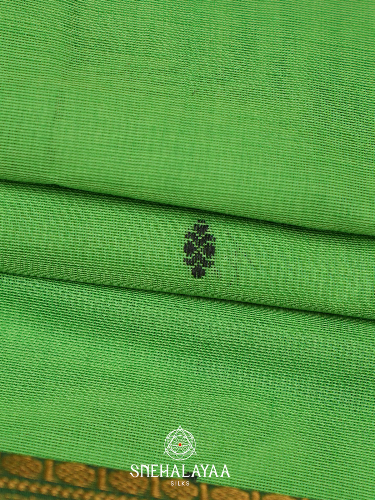 Parrot Green Handloom Cotton Saree