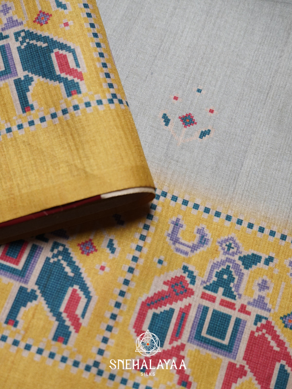 Off White Jute Saree