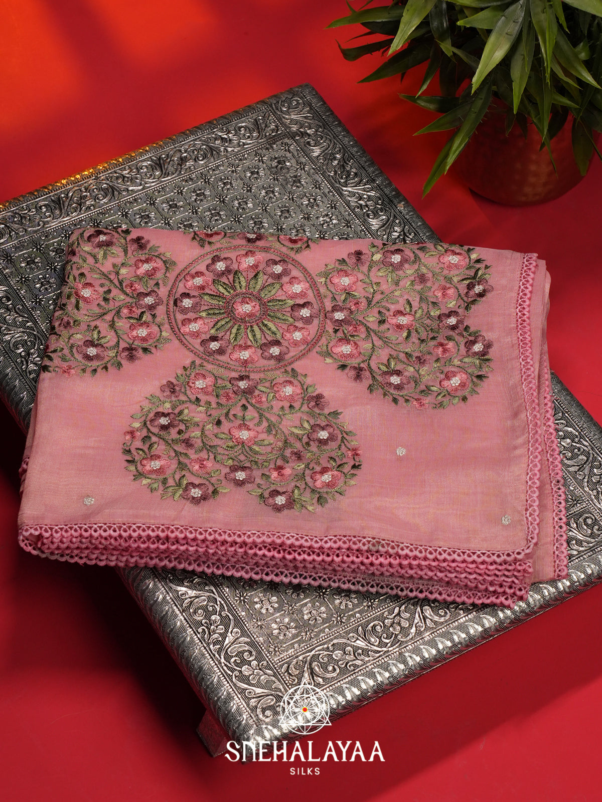 Pink Linen Saree