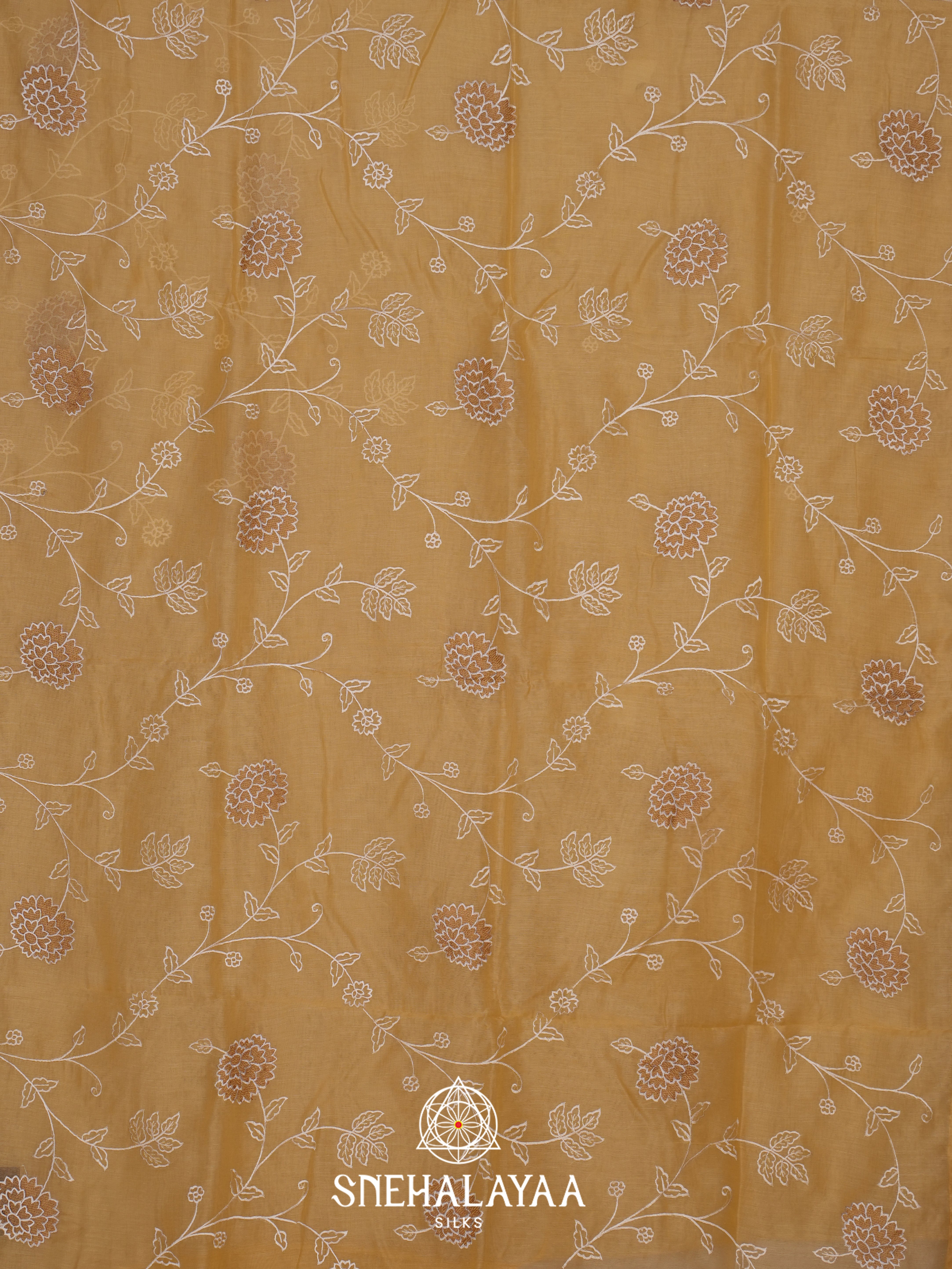 Ivory Linen Saree