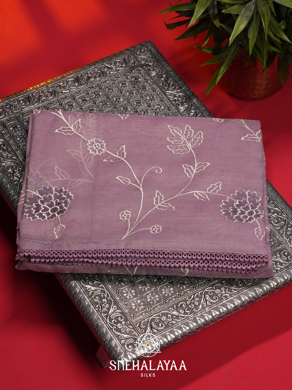 Lavender Linen Saree