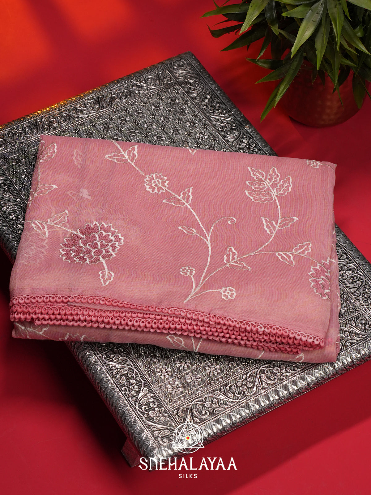 Pink Linen Saree