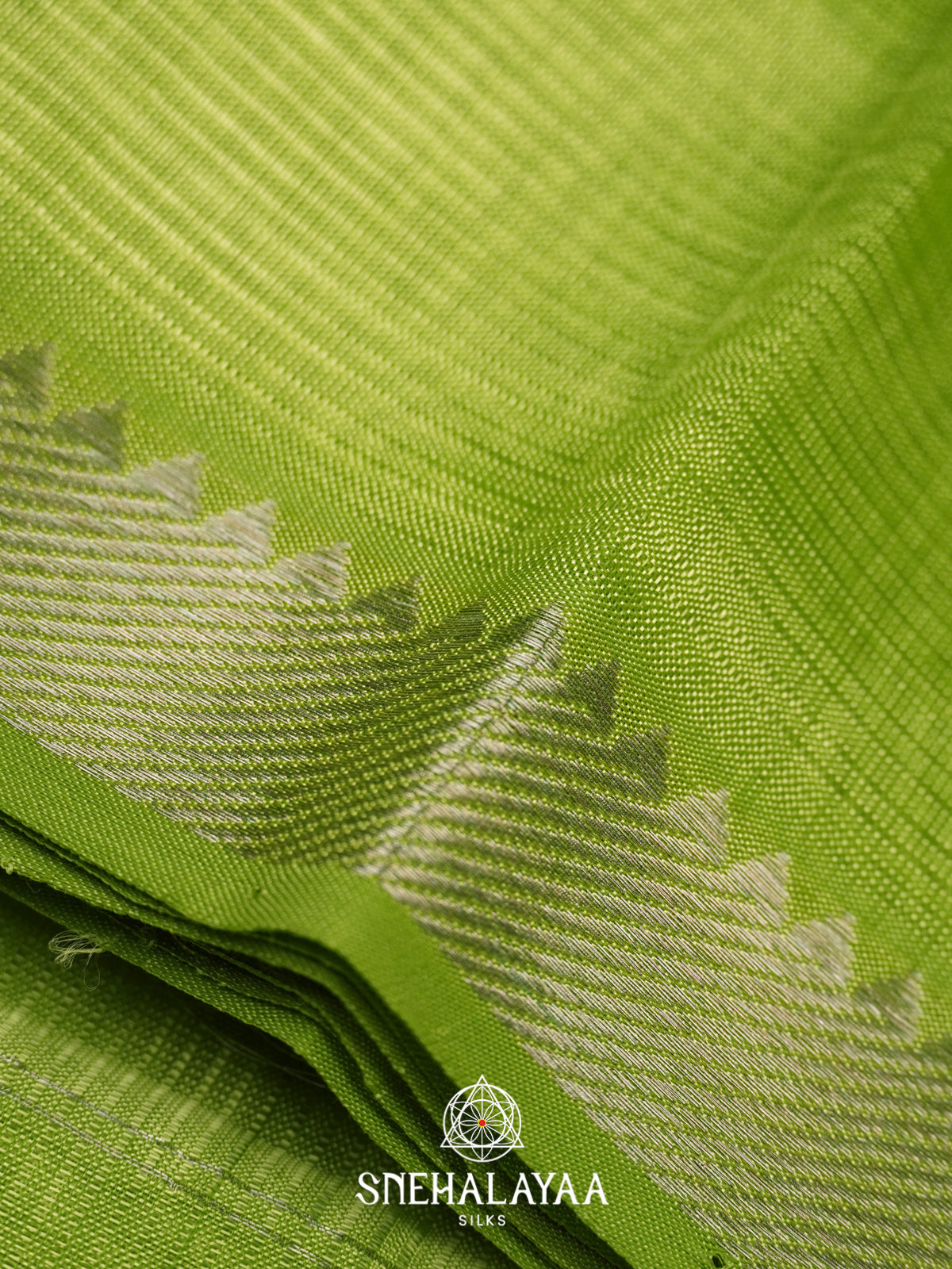 Green  Mangalagiri Silk Cotton Saree with Printed Blouse