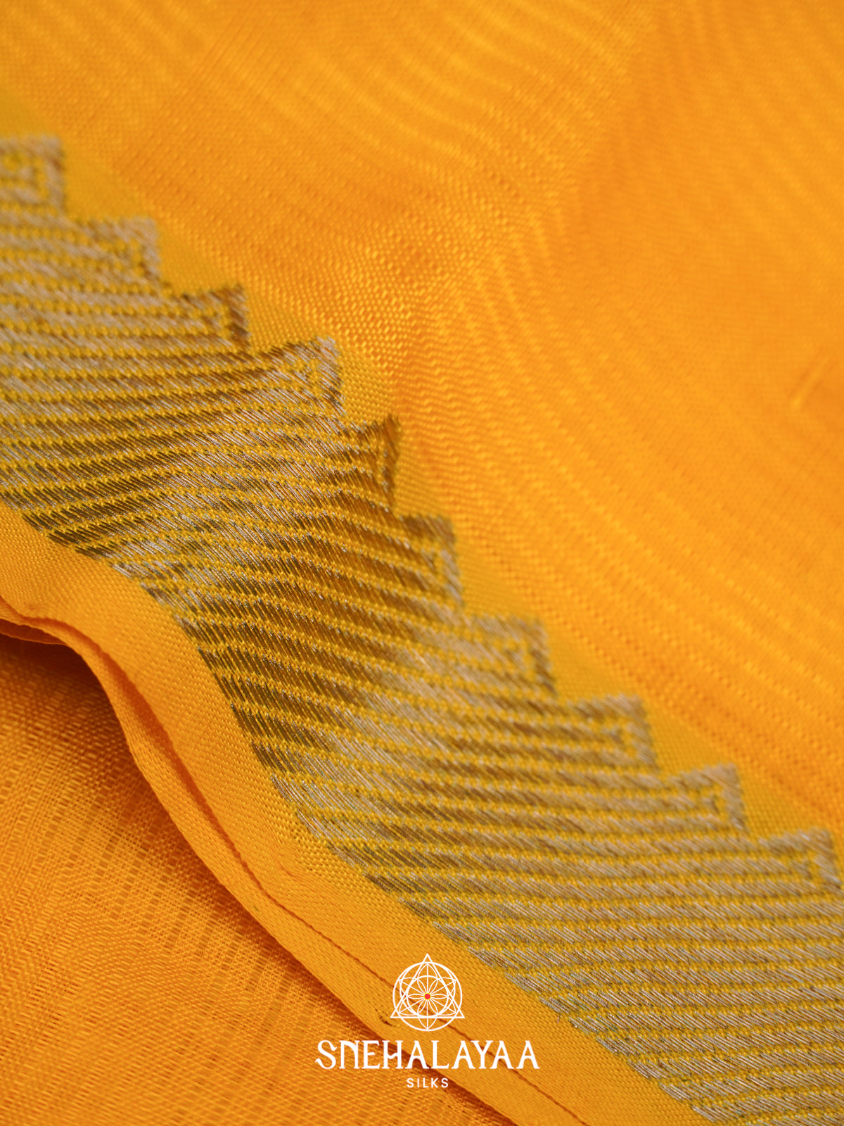 Yellow  Mangalagiri Silk Cotton Saree with Printed Blouse