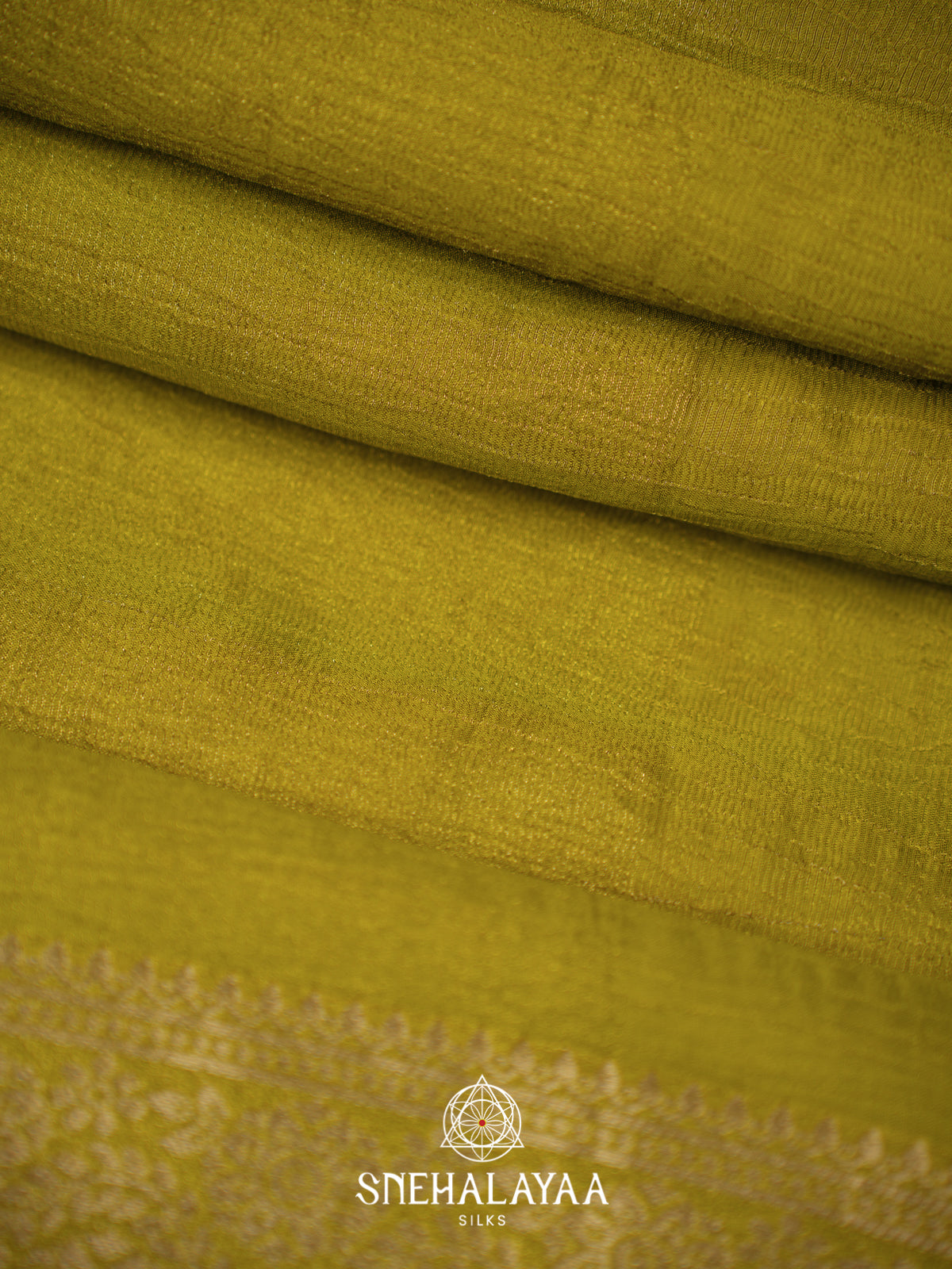 Mehendi Green Crushed Saree
