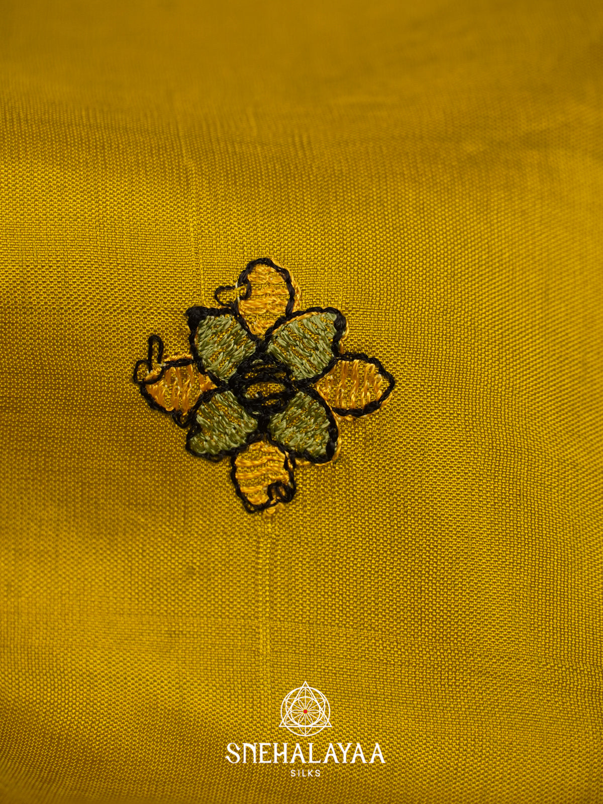 Fenugreen . Dola Saree