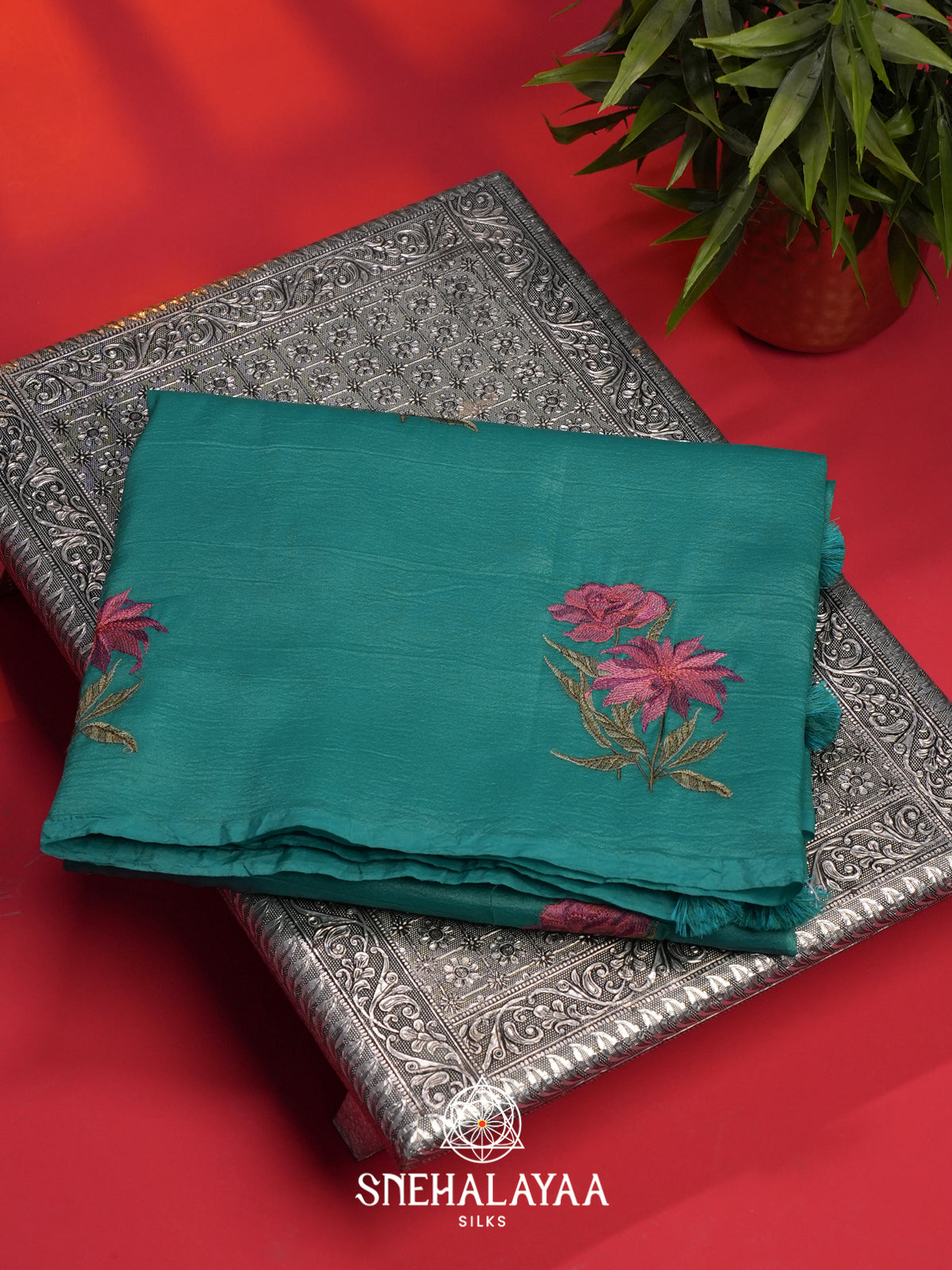 Sea Green Crushed Tissue Saree