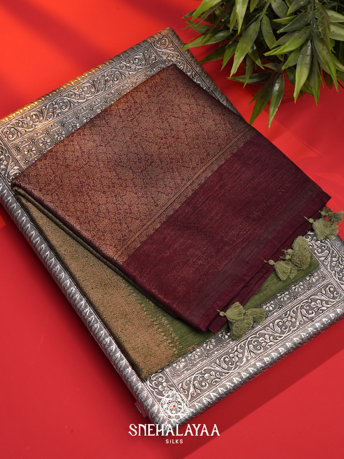Green  Linen Saree