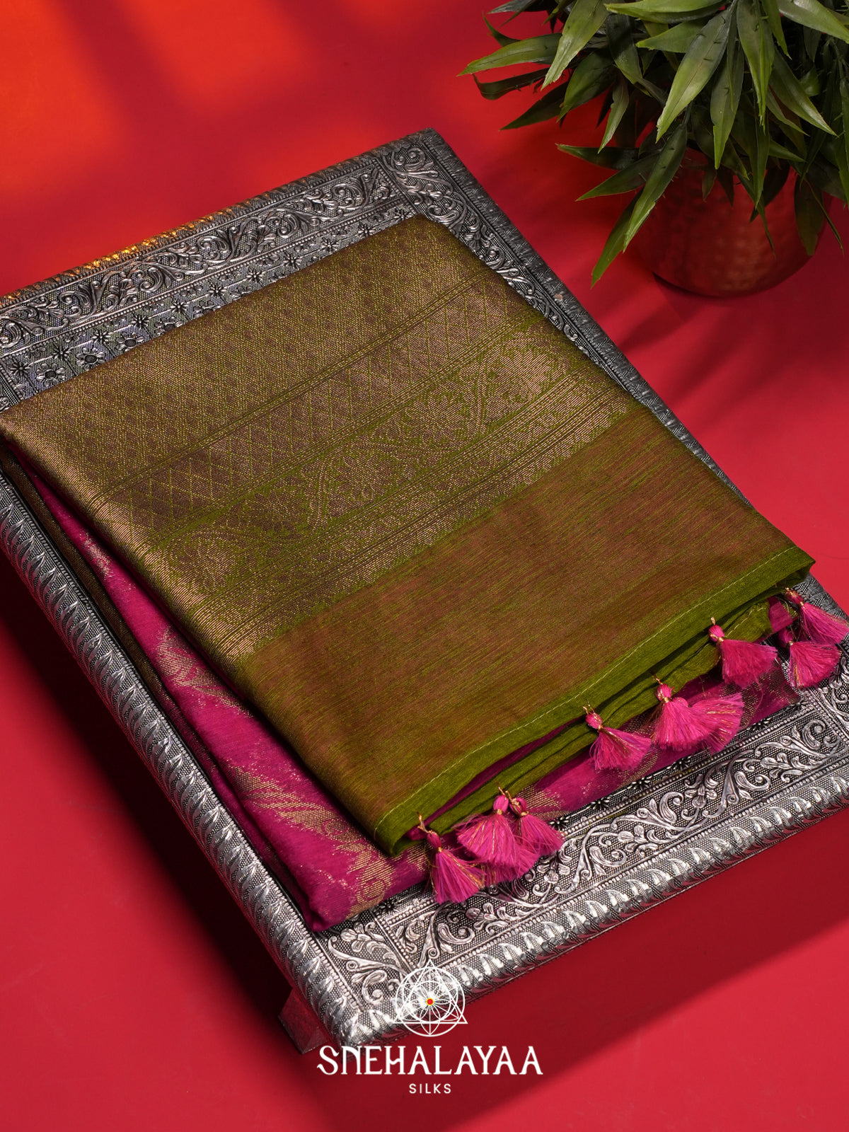 Pink Linen Saree