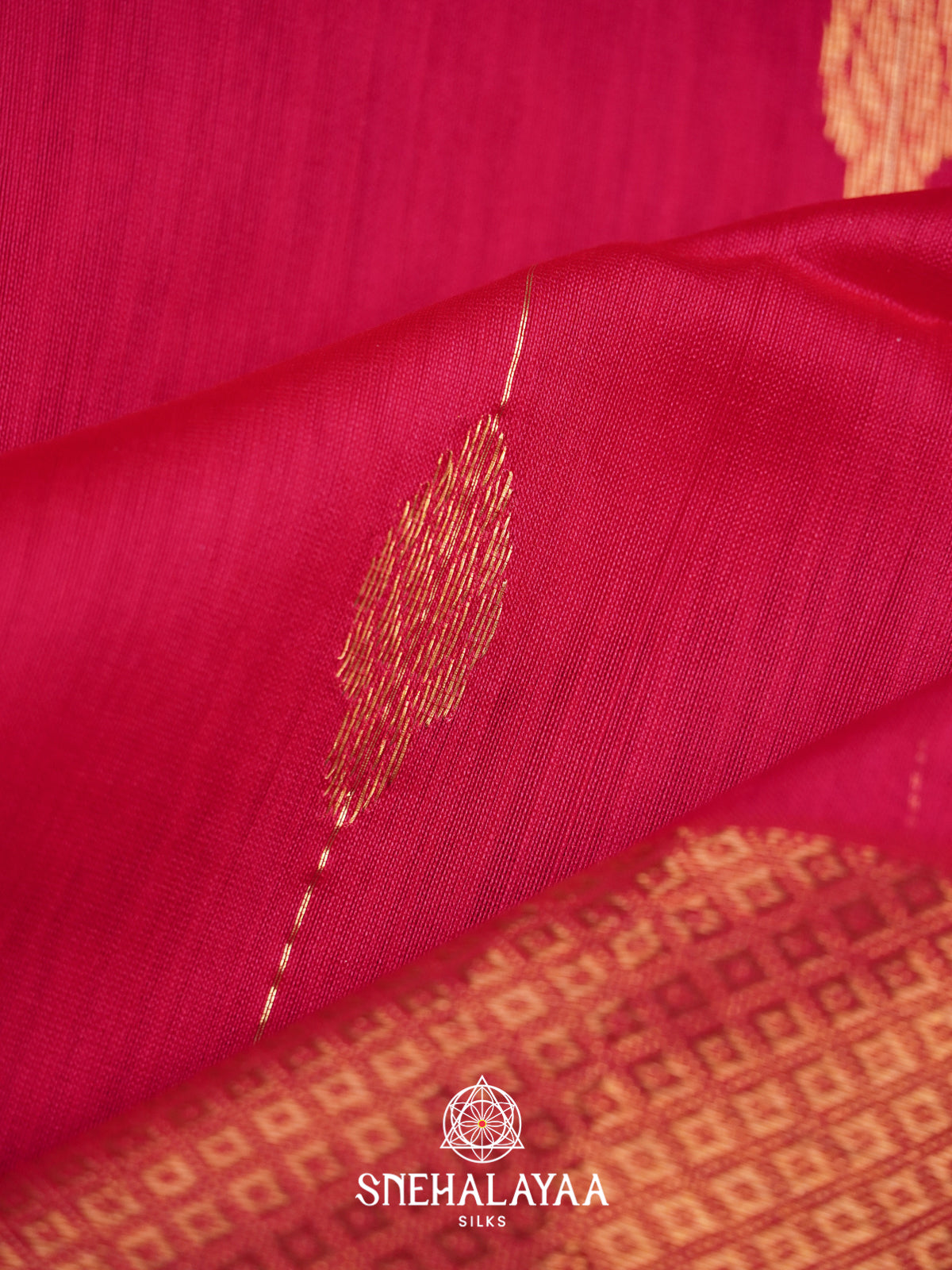 Rani Pink Maheshwari Silk Cotton Saree