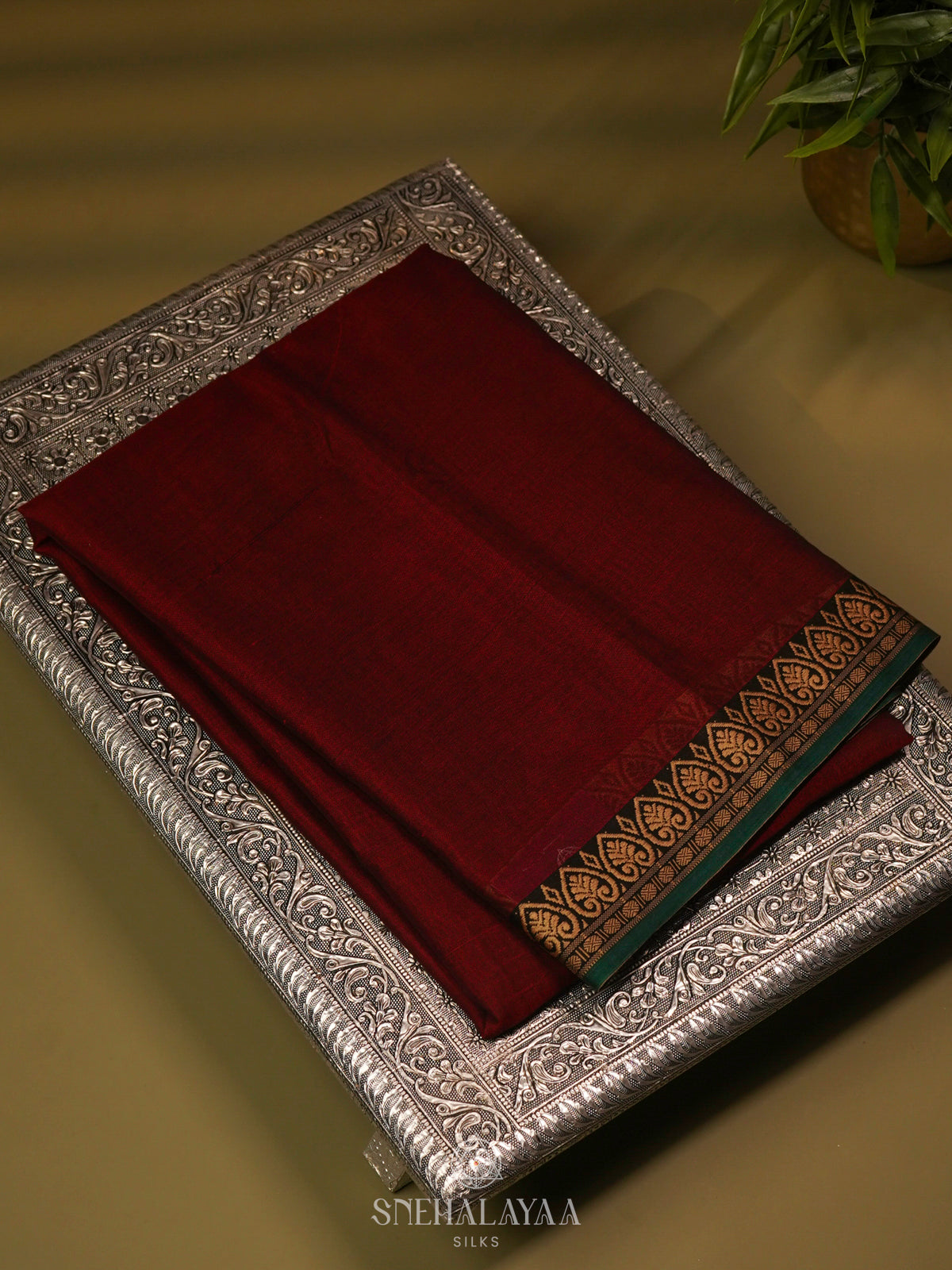 Red Narayapet Cotton Saree without Blouse