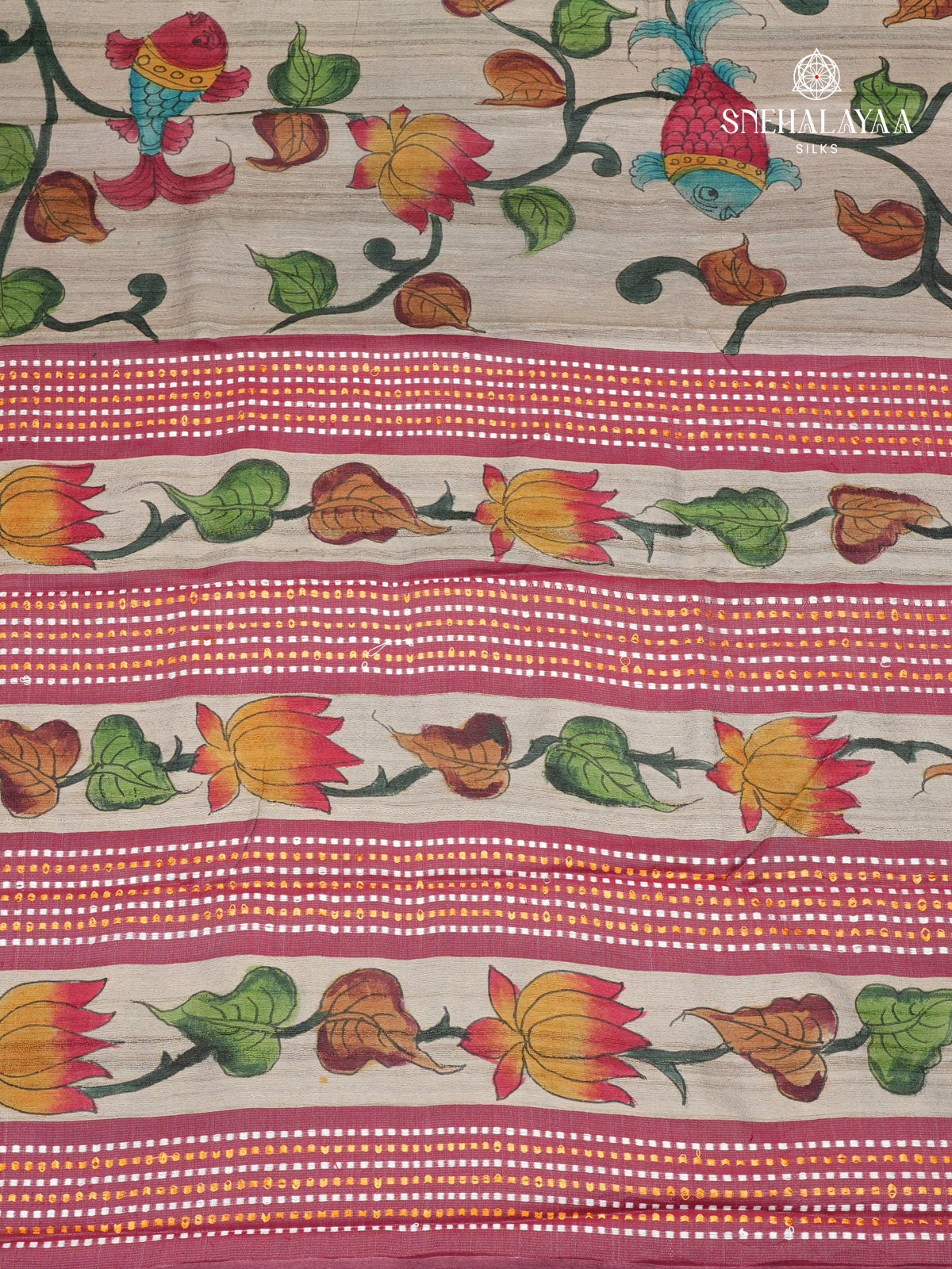 Offwhite Tusasr Silk Saree