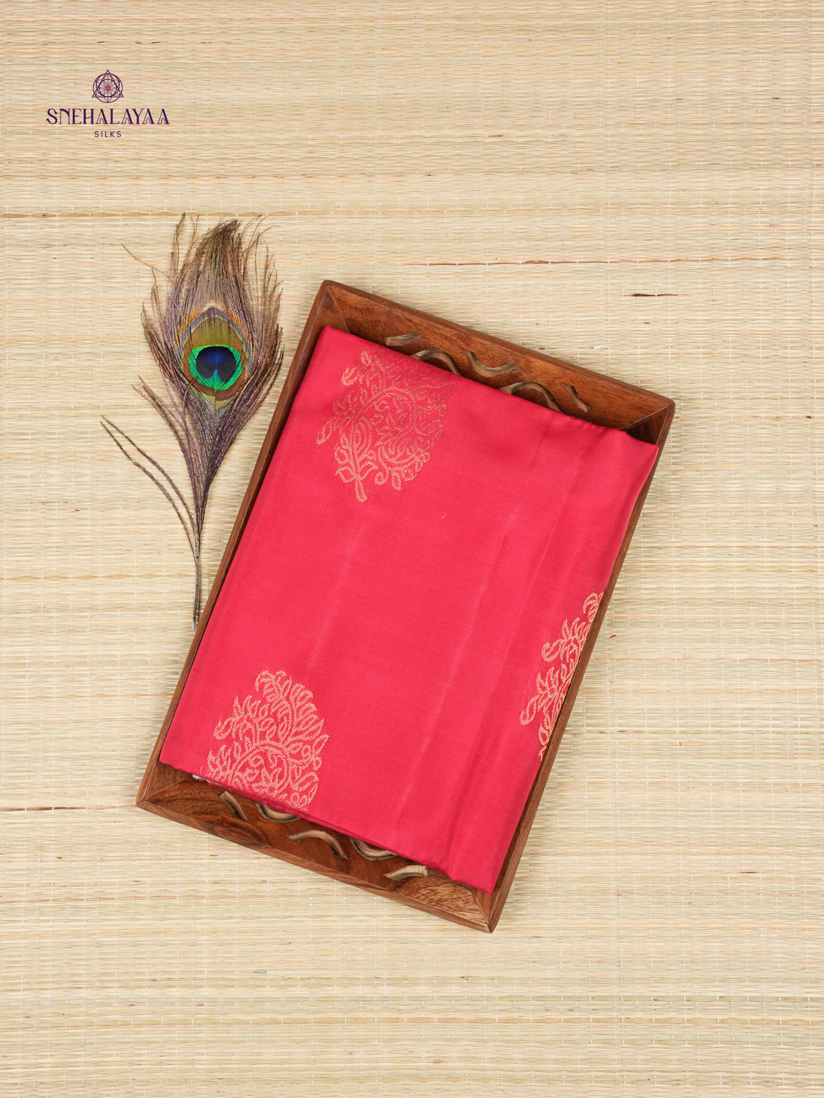 Rani Pink Borderless Kanjivaram Soft Silk Saree