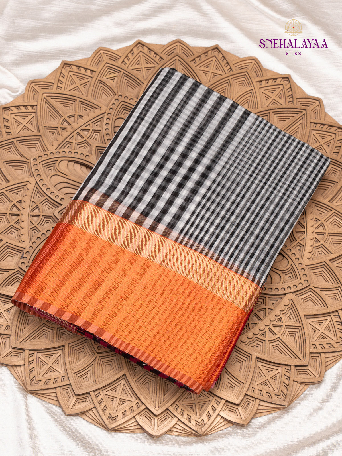 Black Maheshwari Silk Cotton Saree