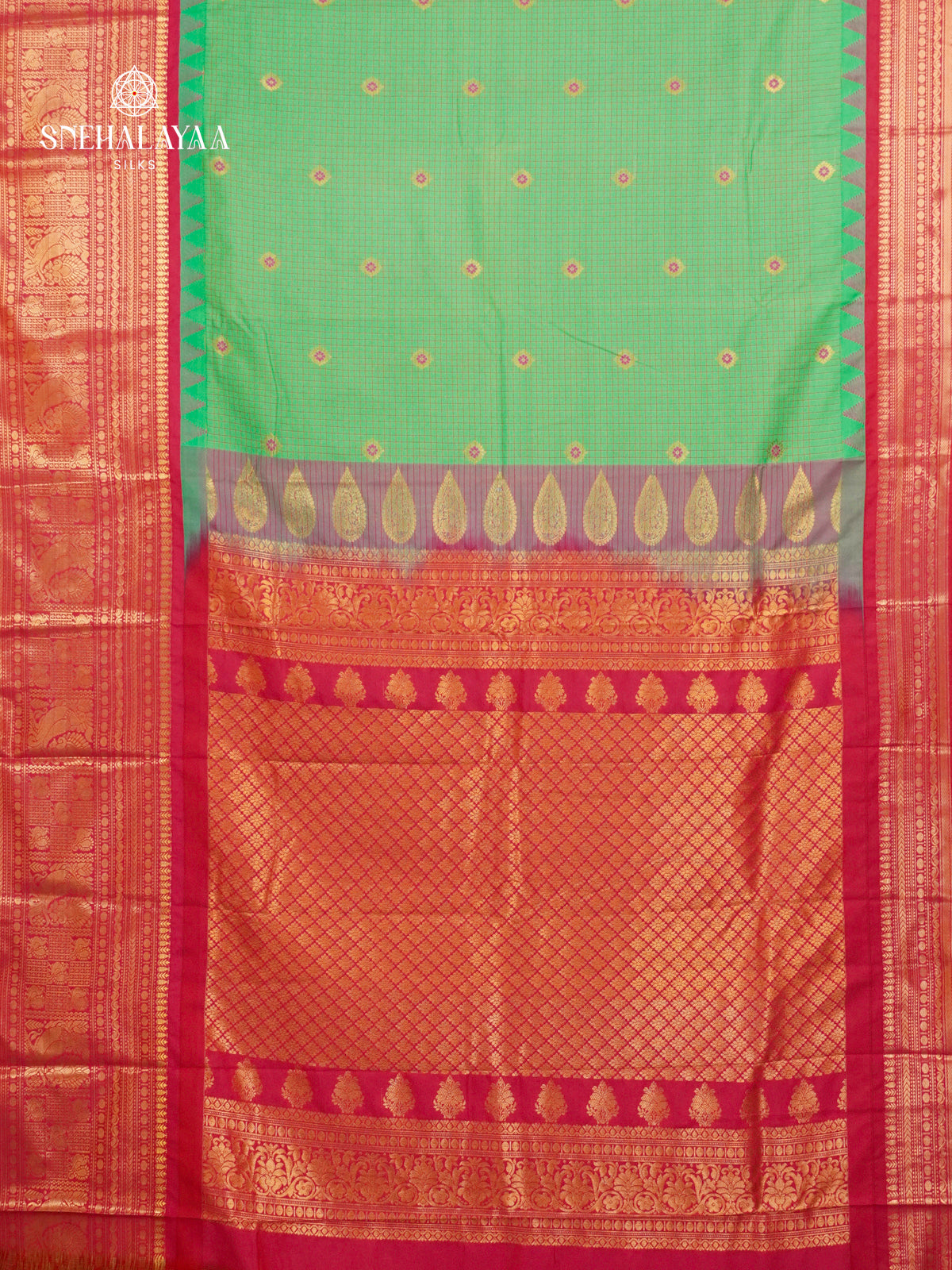 Green Gadwal Silk Saree