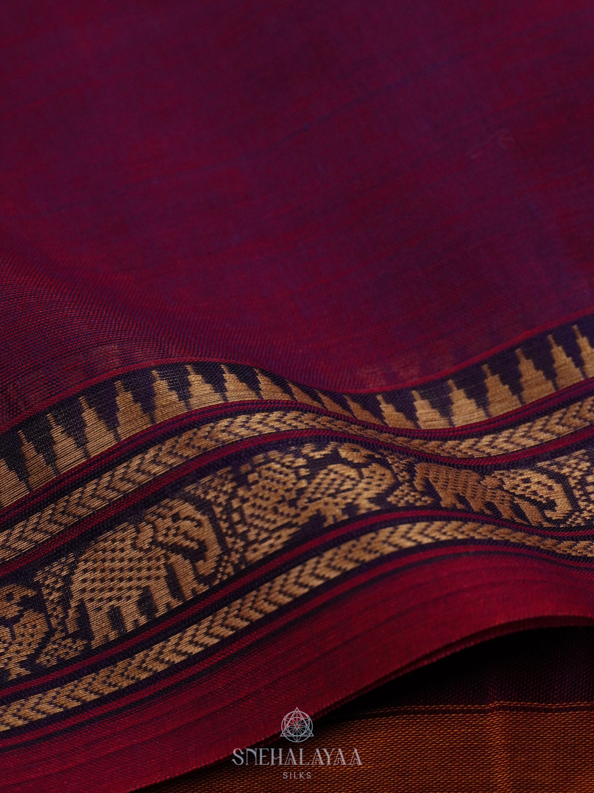 Magenta Narayanpet Cotton Saree without Blouse