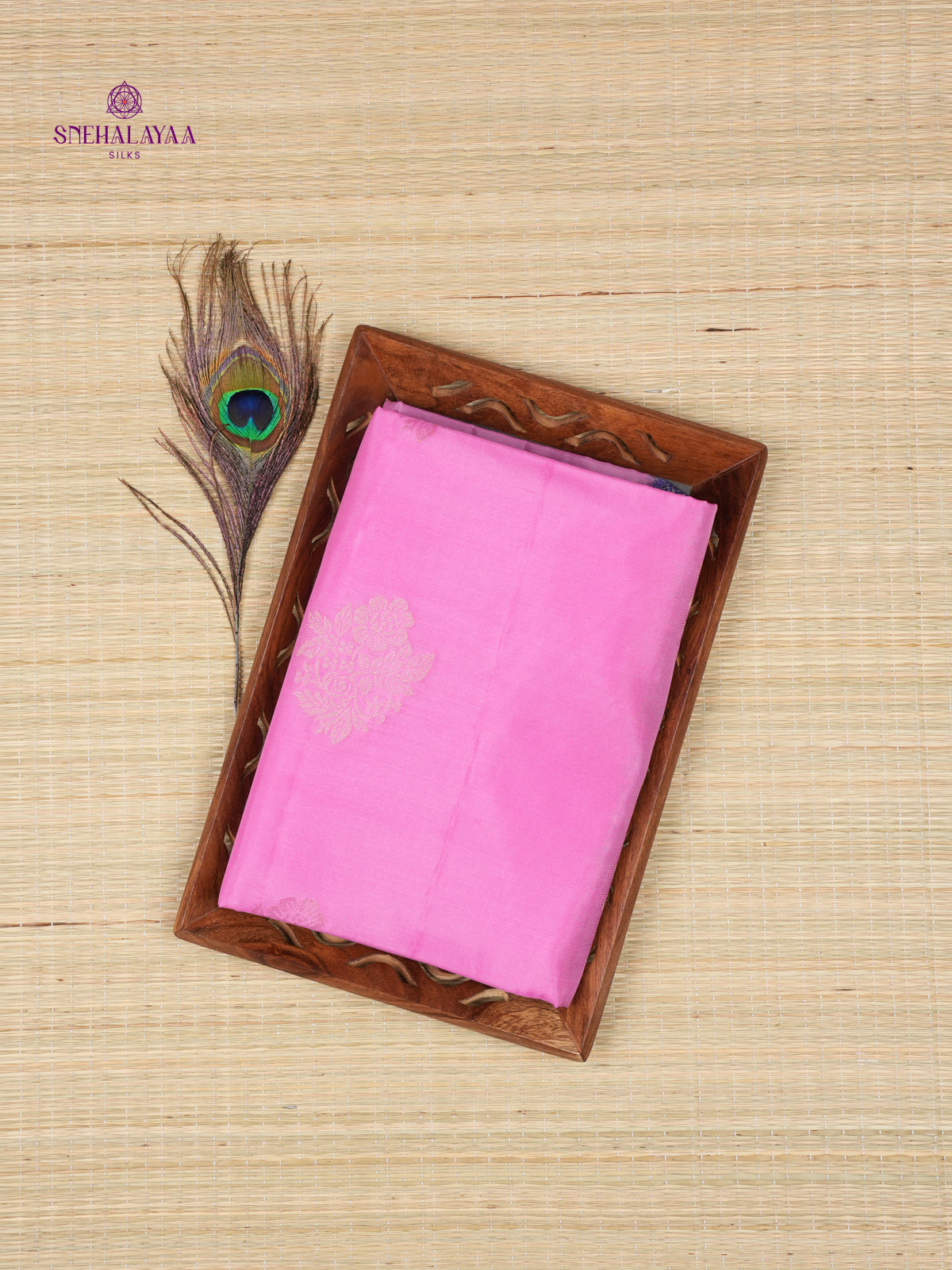 Pink Borderless Kanjivaram Soft Silk Saree