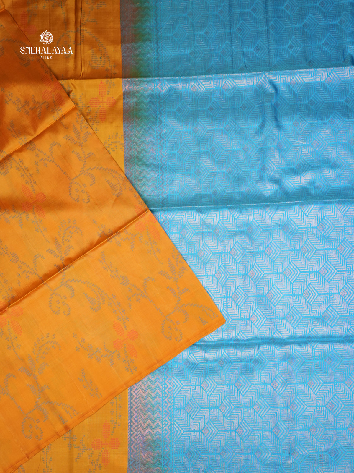 Orange Borderless Kanjivaram Soft Silk Saree