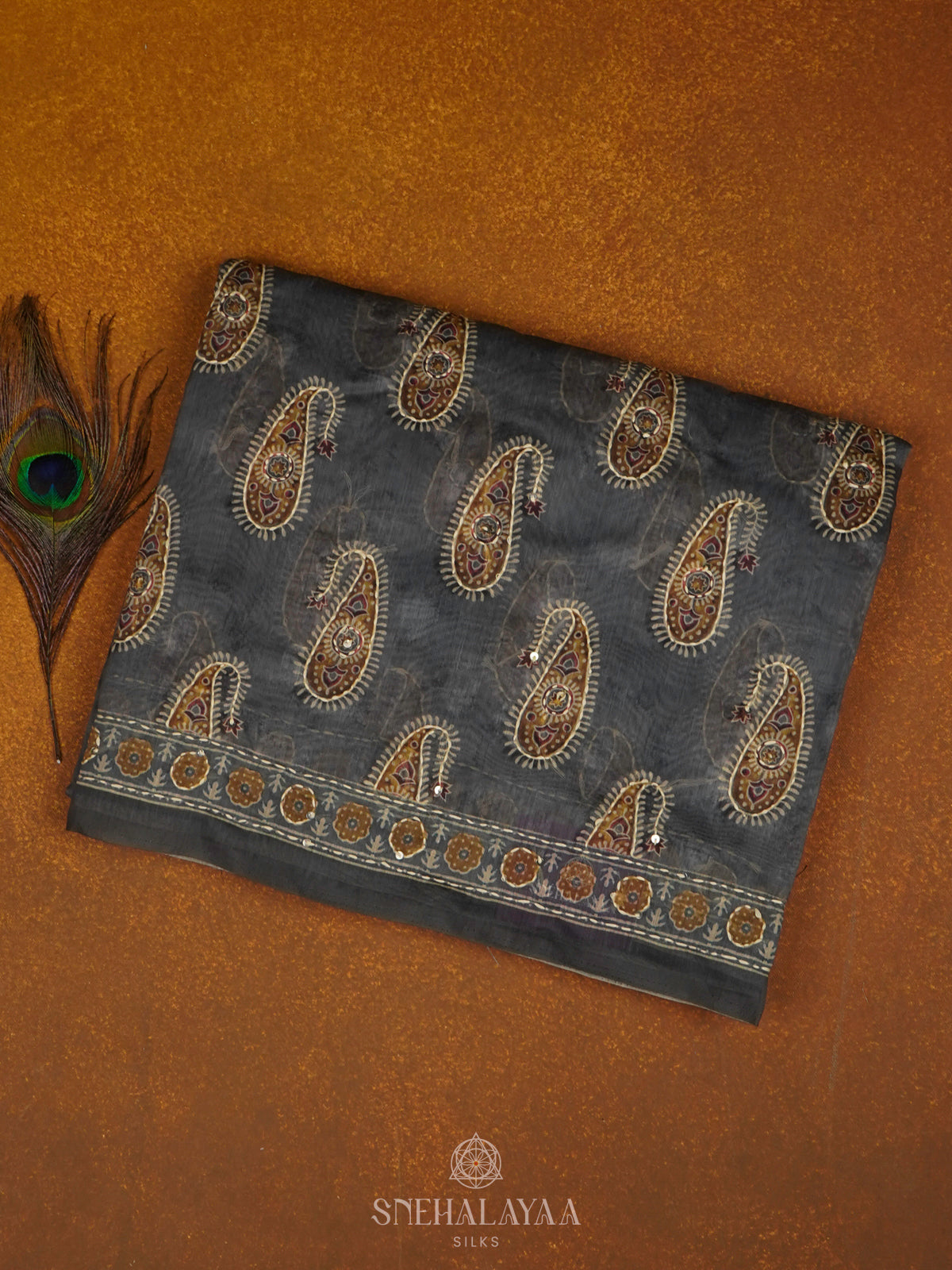 Grey Linen Embroidery Saree
