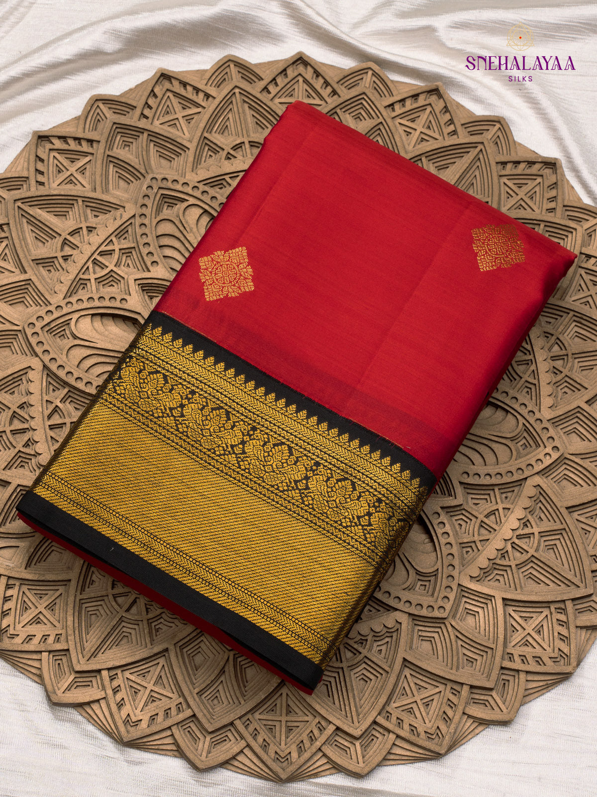Red Korvai Kanjivaram Silk Saree