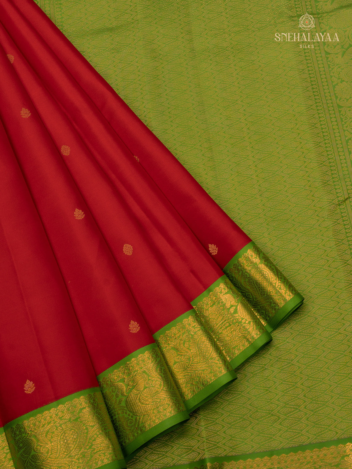 Red Korvai Kanjivaram Silk Saree