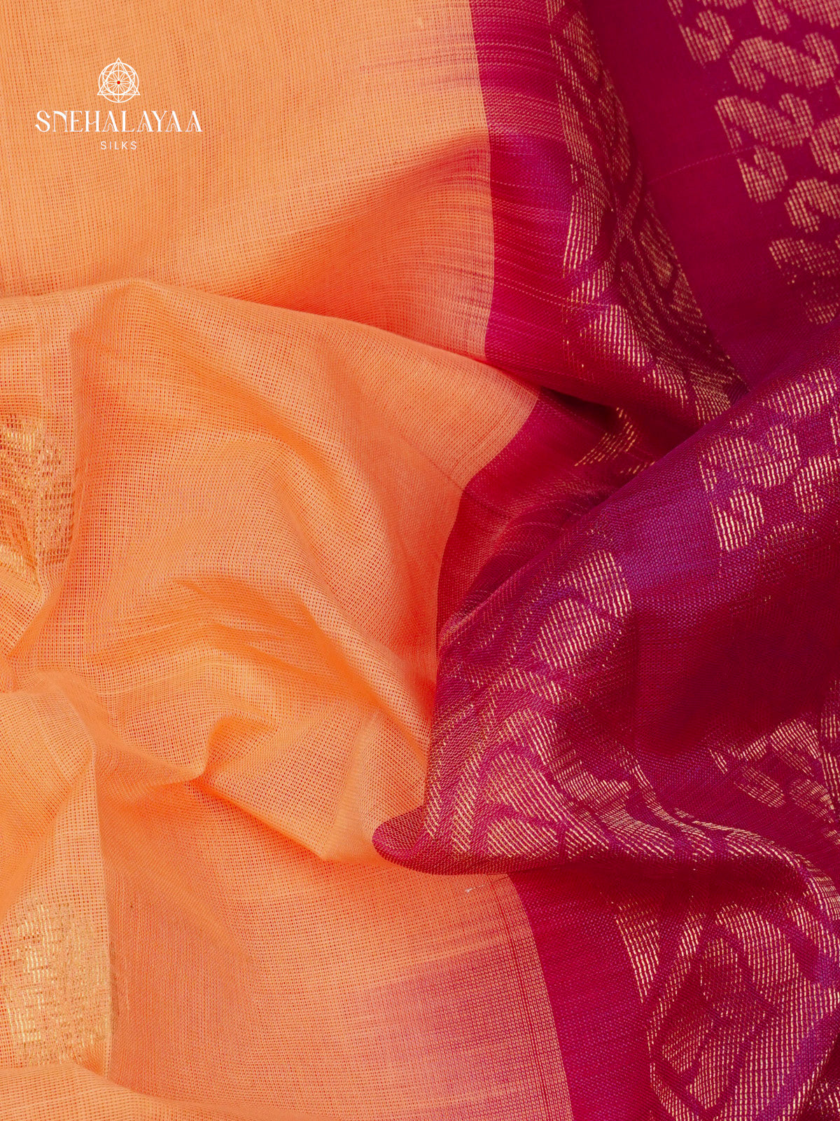 Peach Gadwal Cotton Saree Without Blouse
