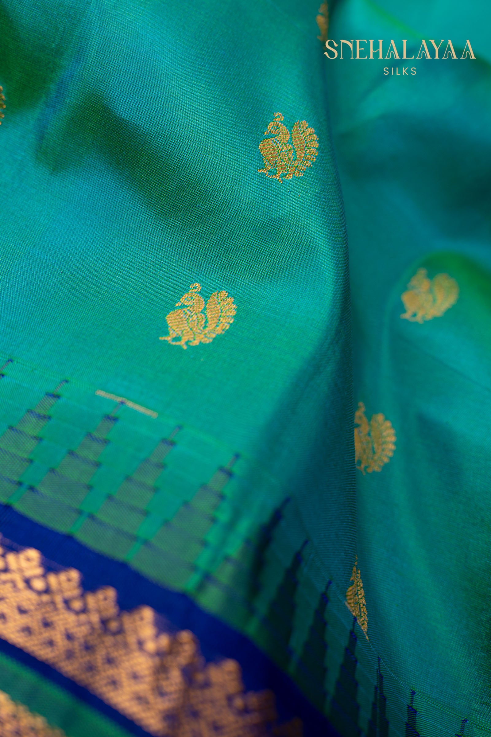 Peacock Green Gadwal Silk Saree