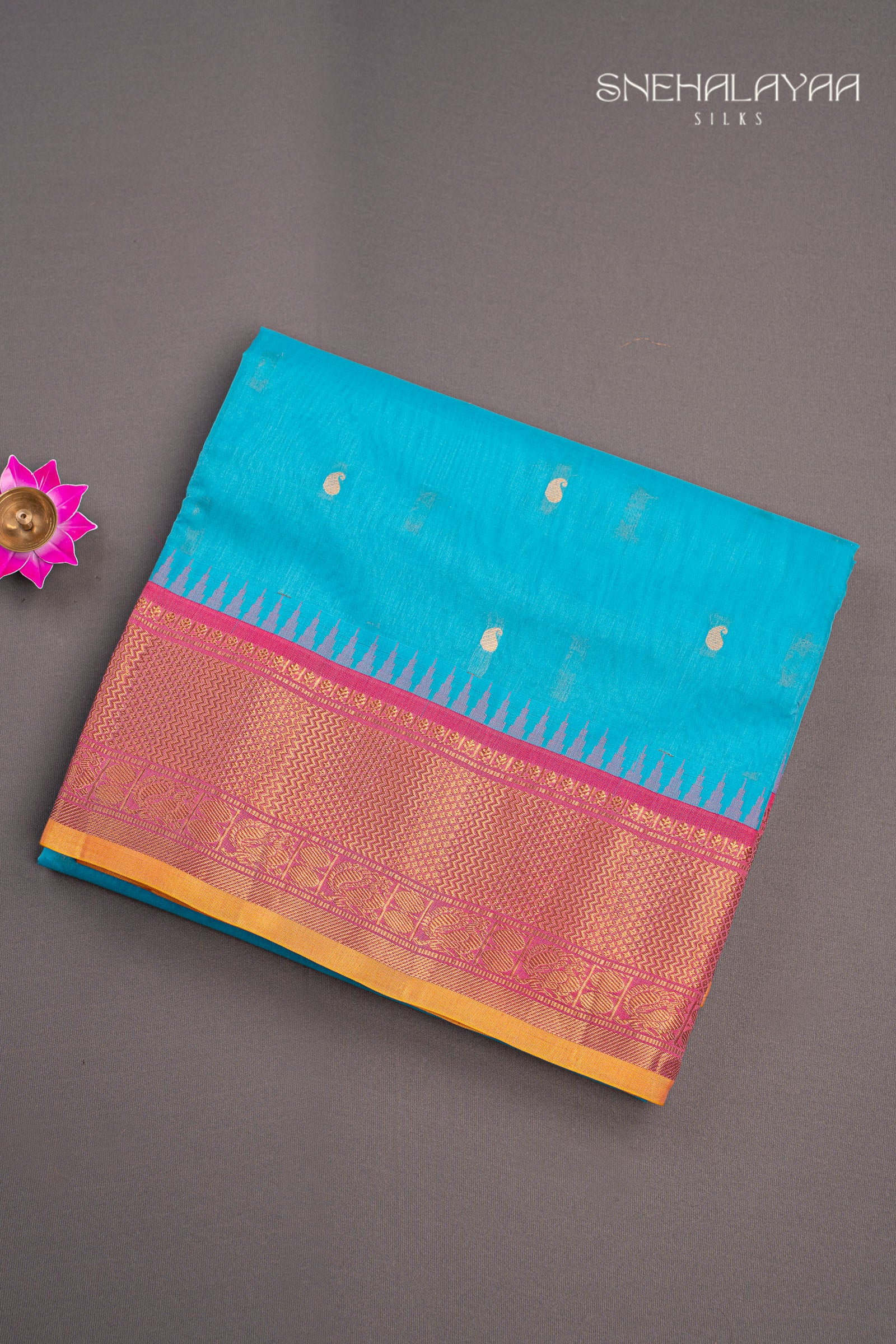 Sky Blue Gadwal Silk Cotton Saree
