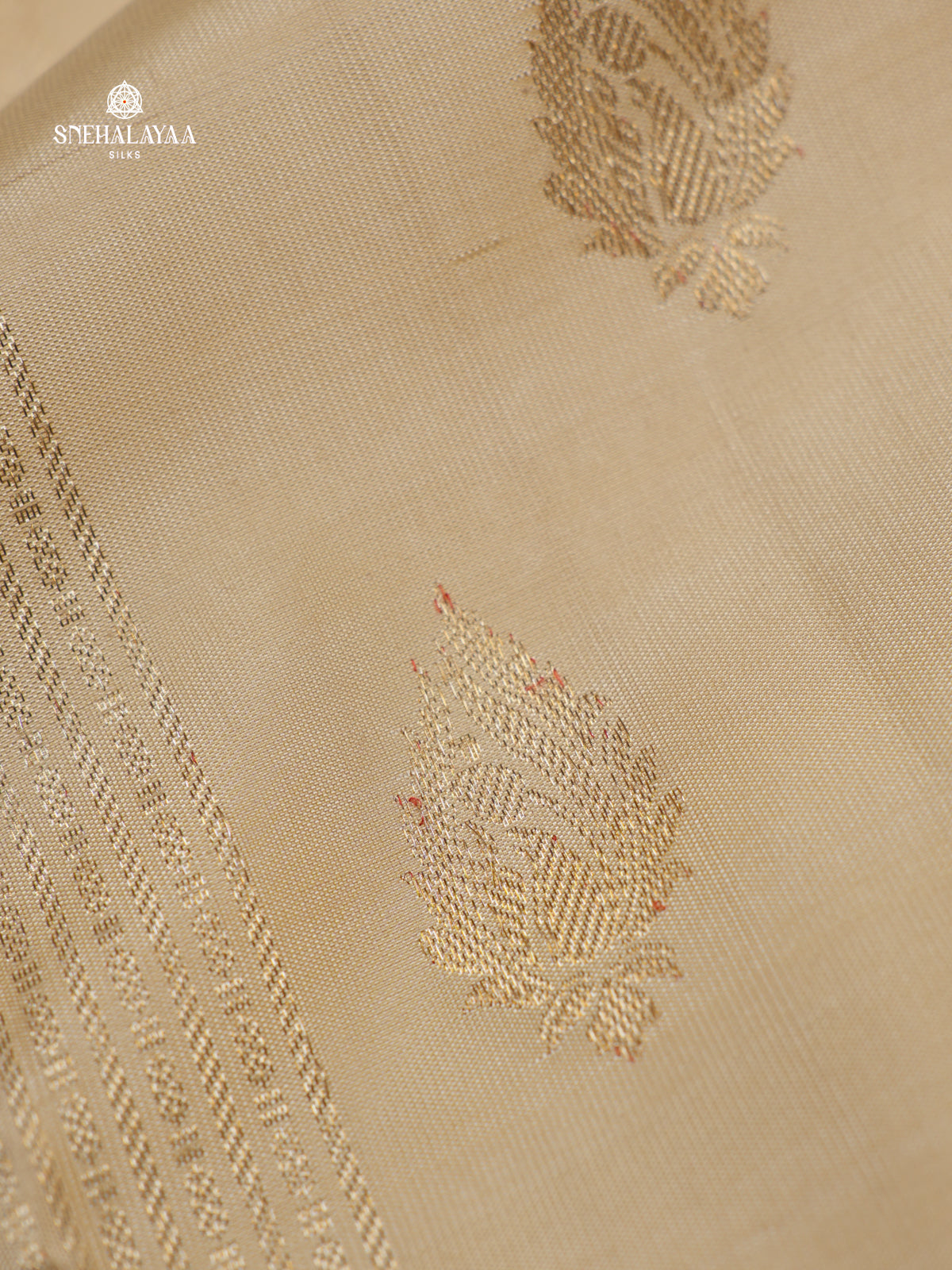 Off White Kanjivaram Silk Saree