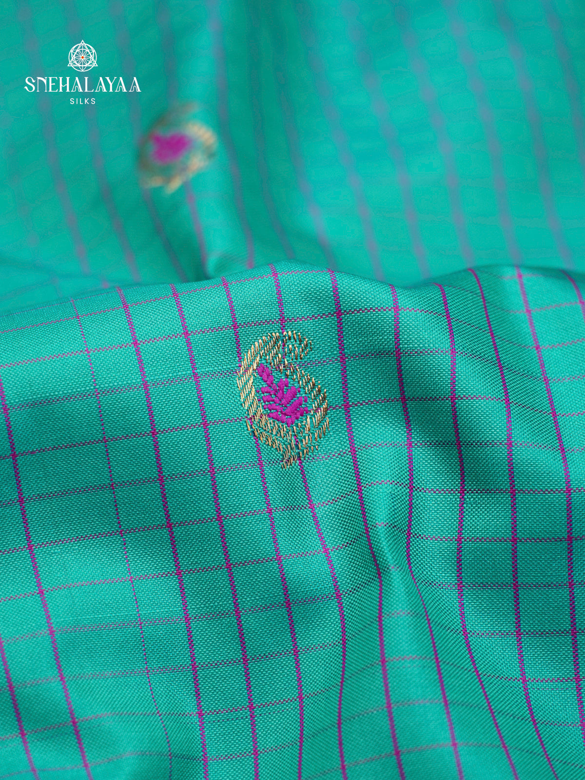 Teal Green Gadwal Silk Saree