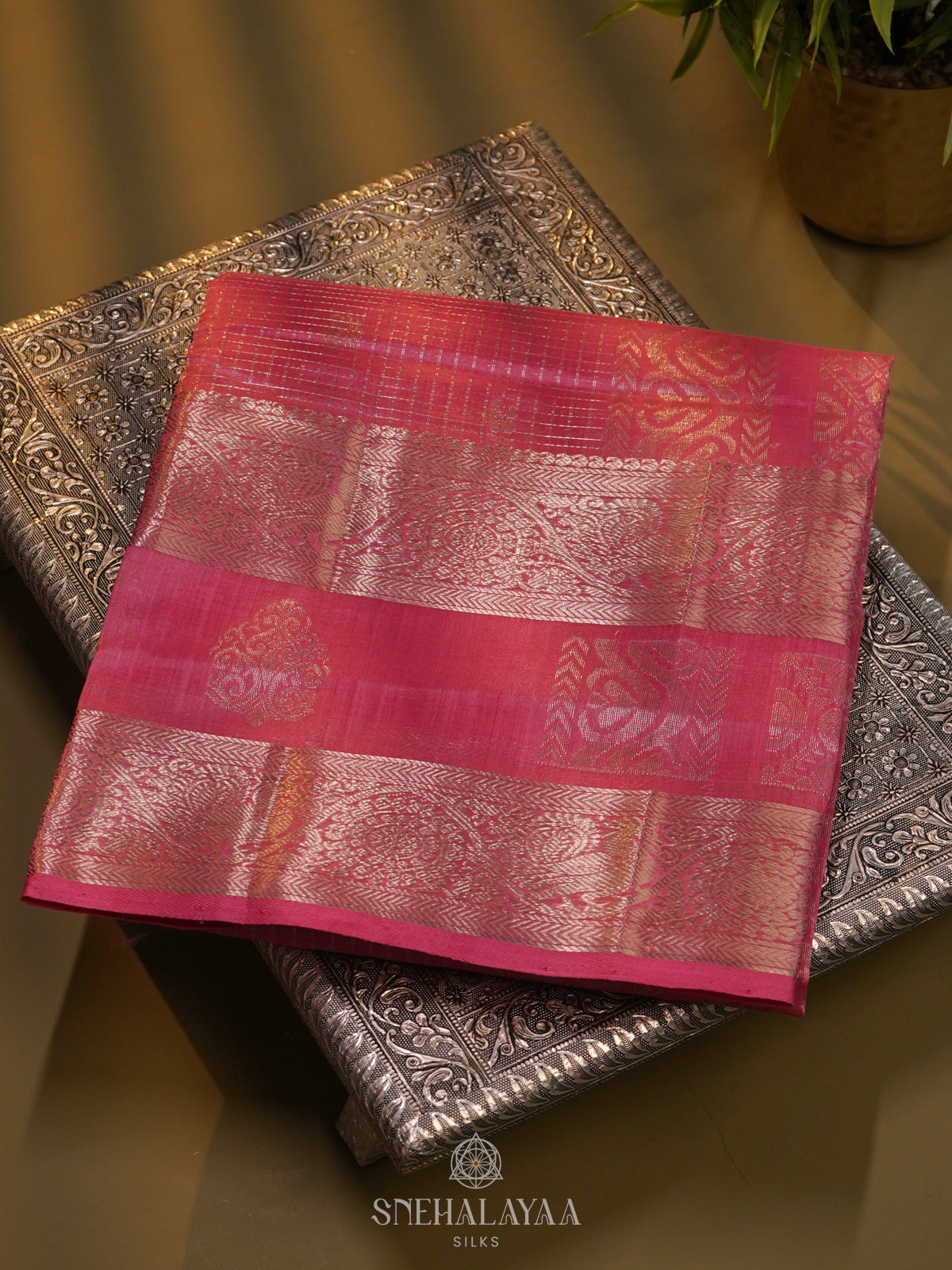 Pink Mangalagiri Kuppadam Silk Saree