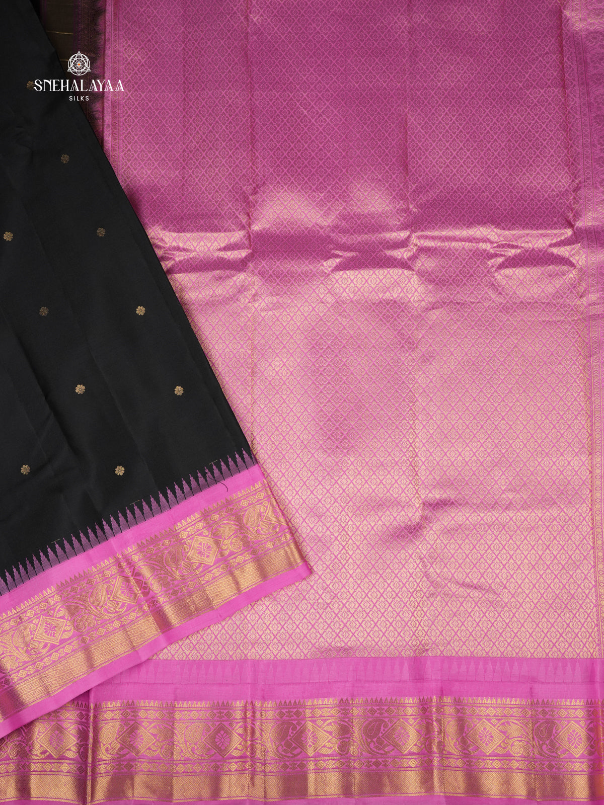 Black Gadwal Silk Saree