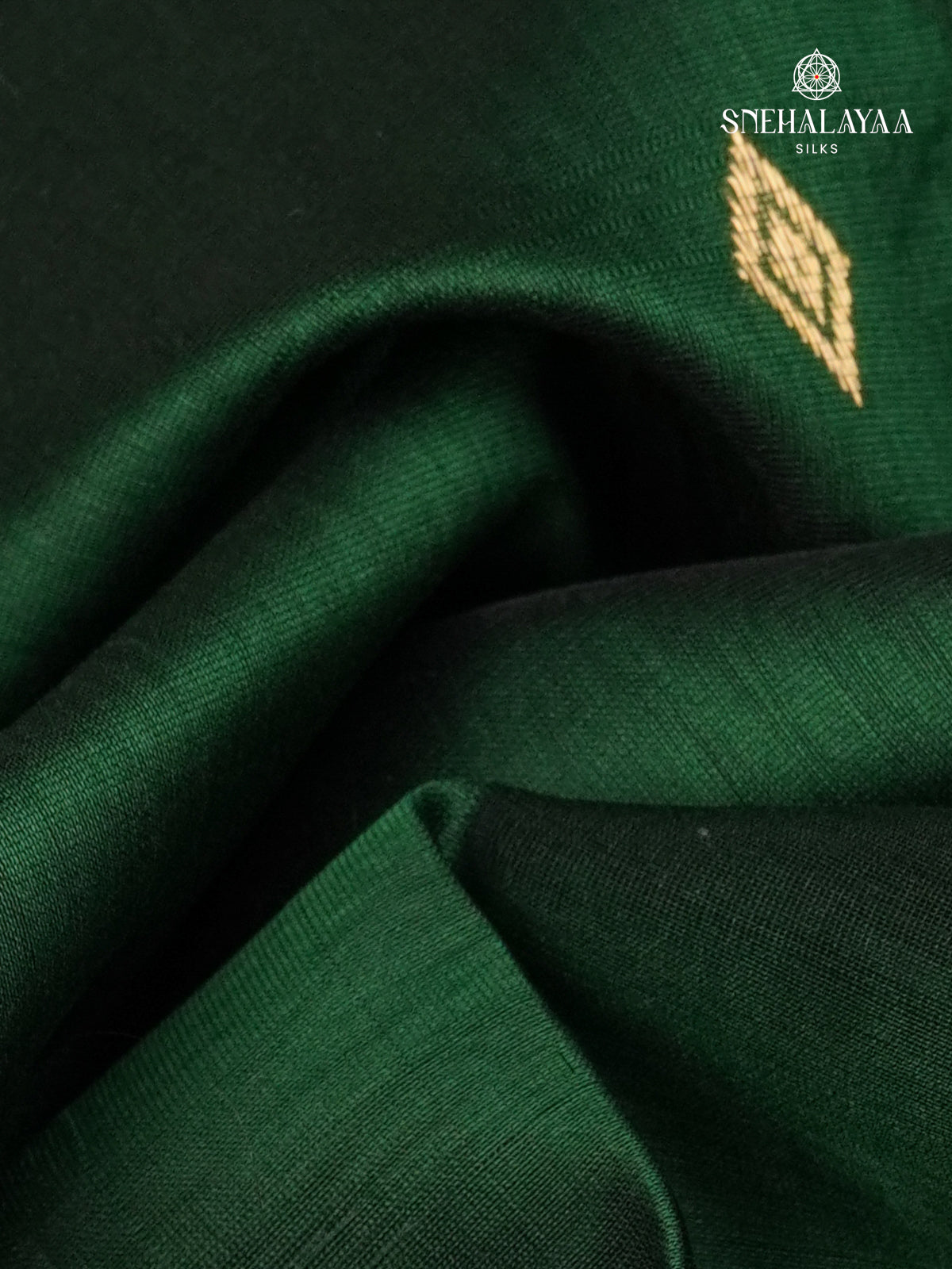 Bottle Green Maheshwari Silk Cotton Saree