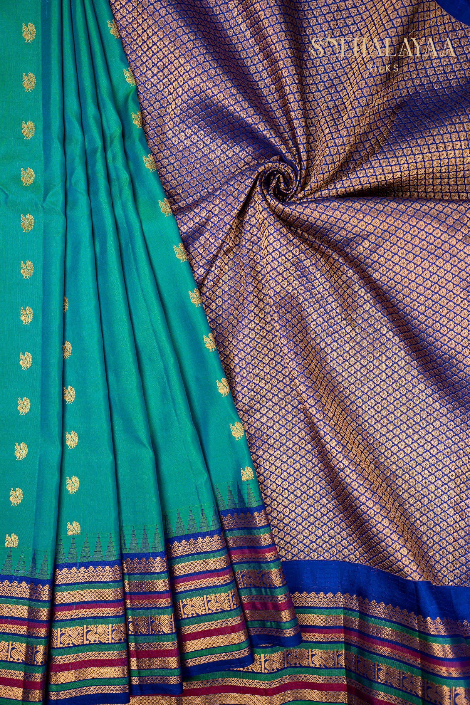 Peacock Green Gadwal Silk Saree