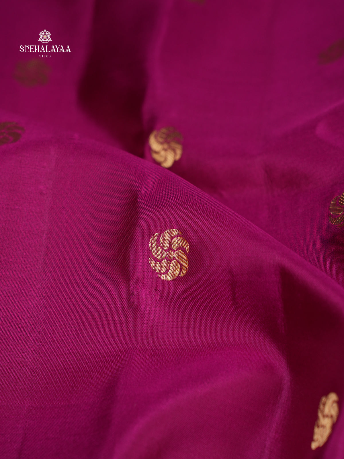 Magenta Gadwal Silk Saree
