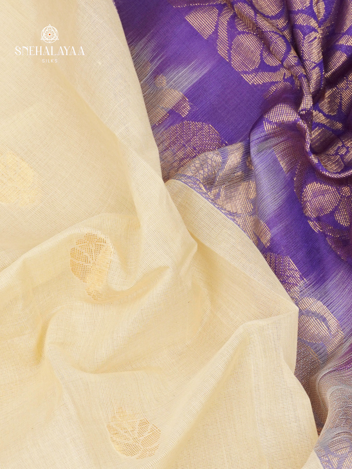 Cream Gadwal Cotton Saree Without Blouse