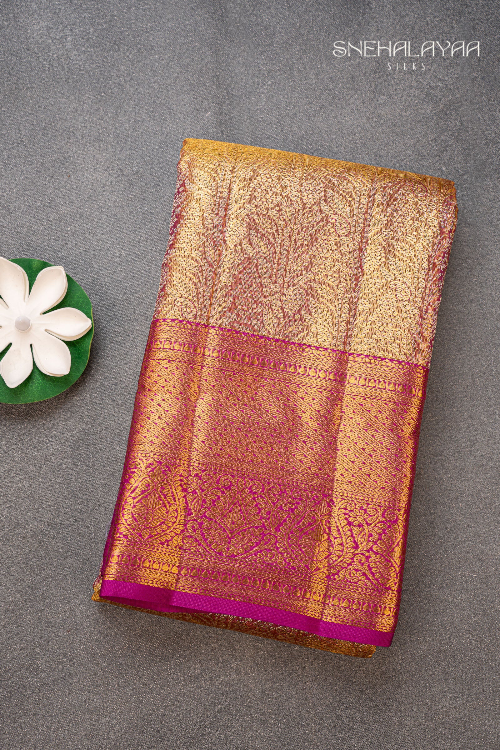 Dual Tone Kancheevaram Silk Saree