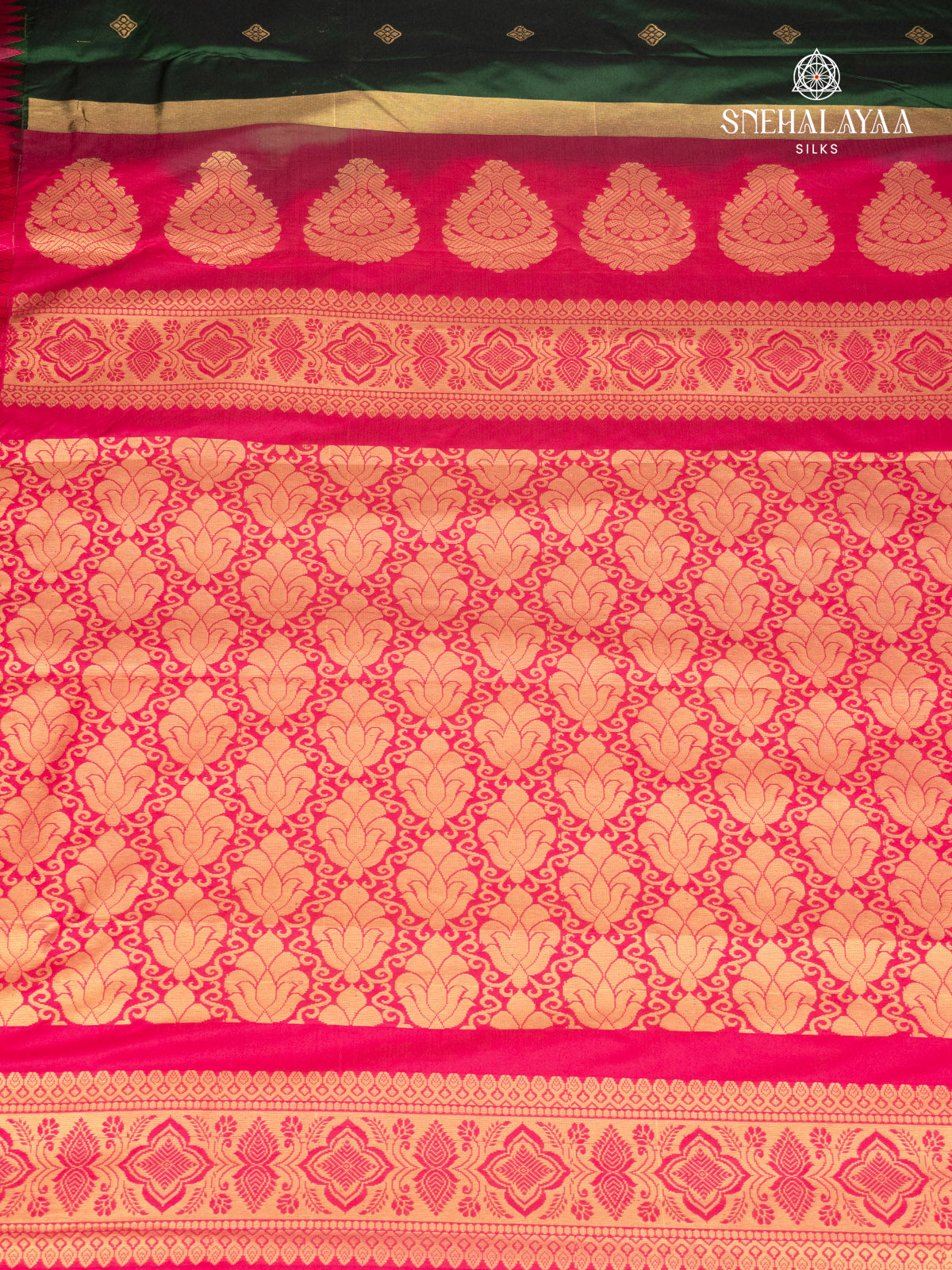 Green Gadwal Silk Saree