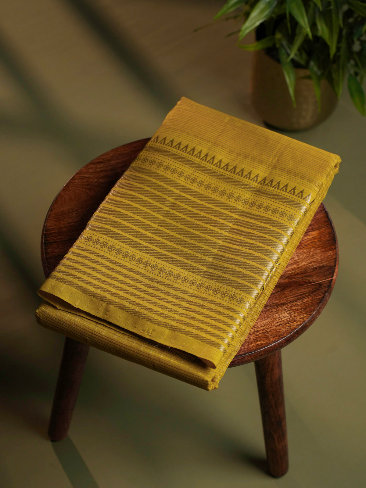 Yellow Mangalagiri Silk Cotton Saree