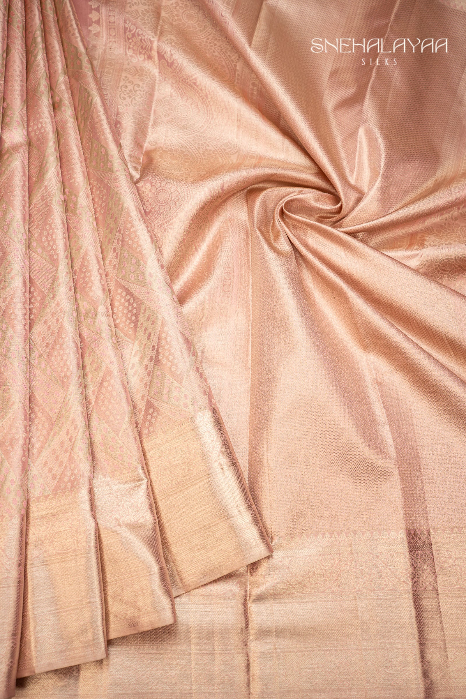 Peach Pink Kancheevaram Silk Saree