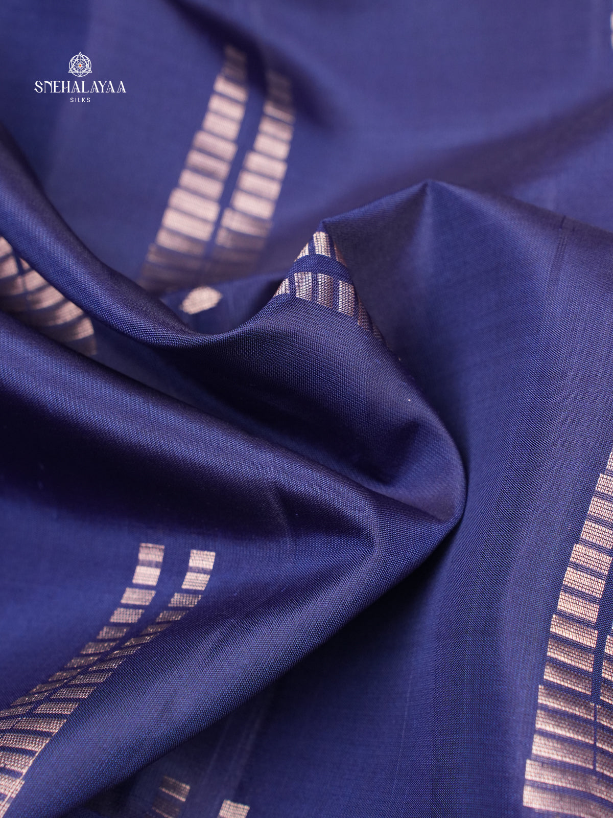 Rich Blue Borderless Kanjivaram Soft Silk Saree