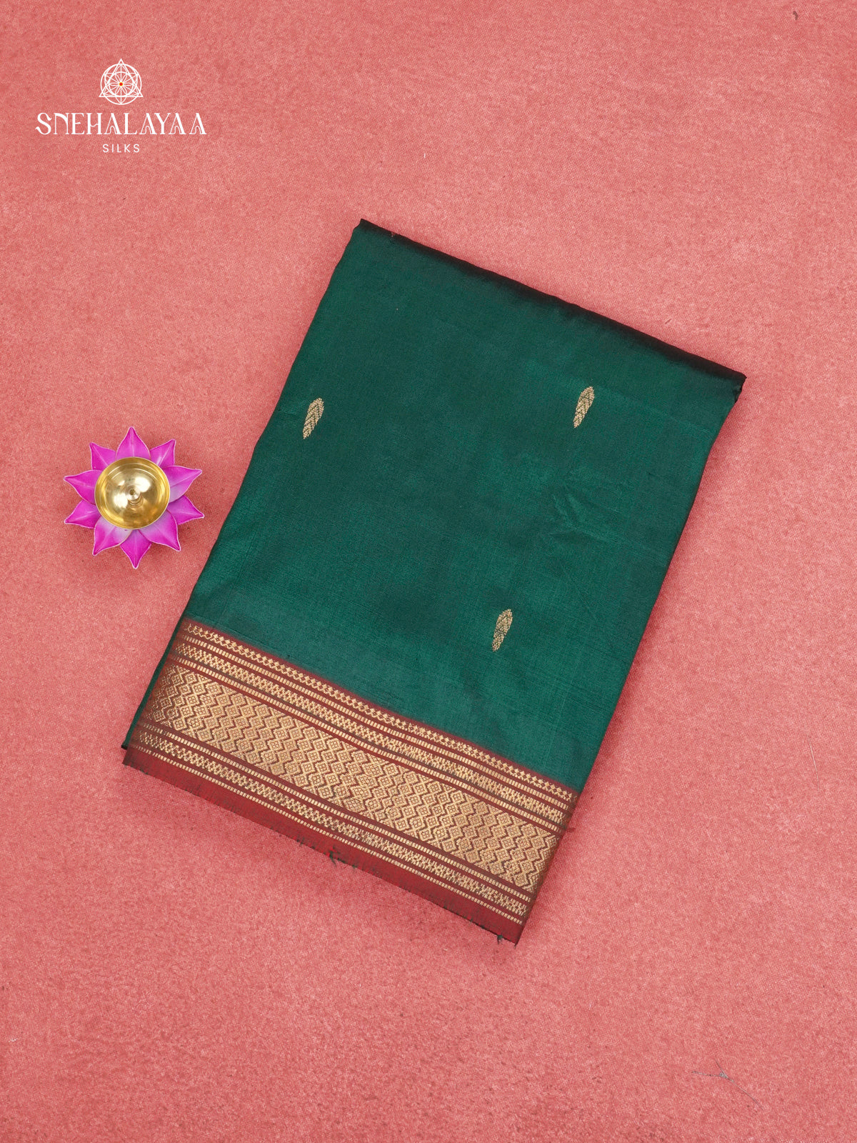 Bottle Green Maheshwari Mulbary Silk Saree