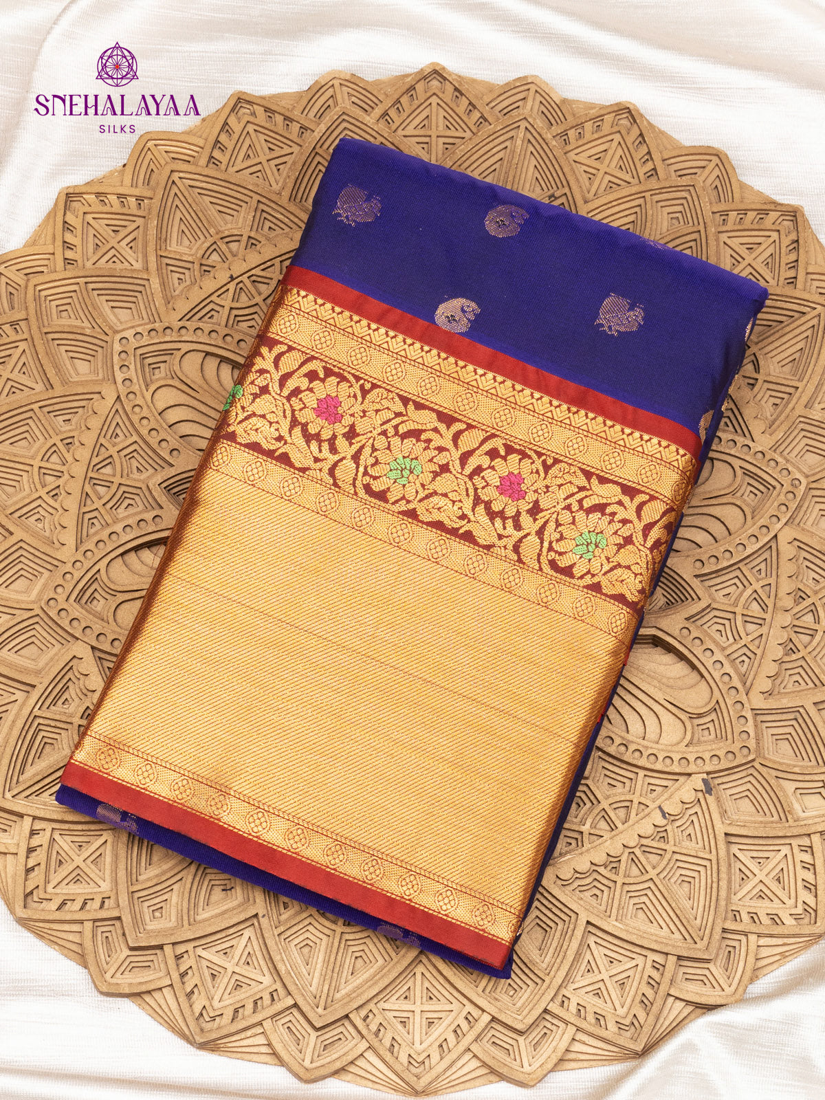 Navy Blue Gadwal Silk Saree