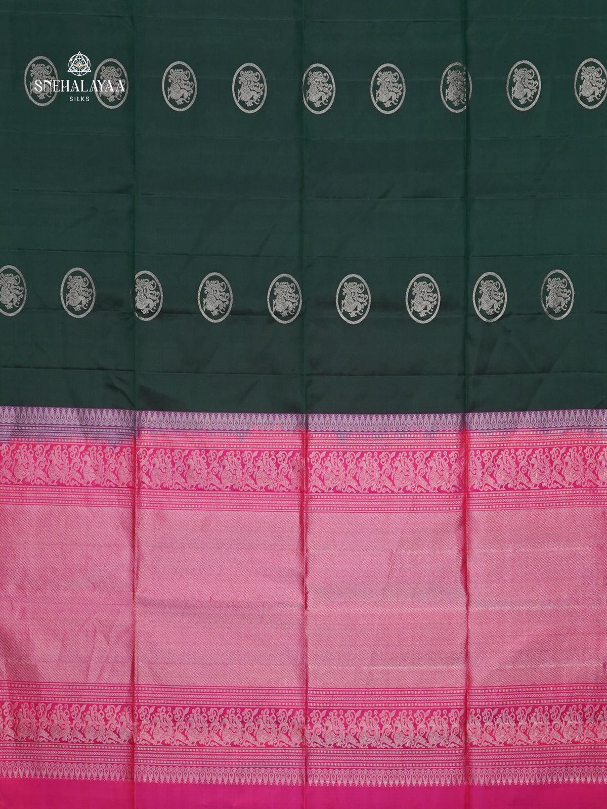 Forest Green Borderless Kanjivaram Soft Silk Saree